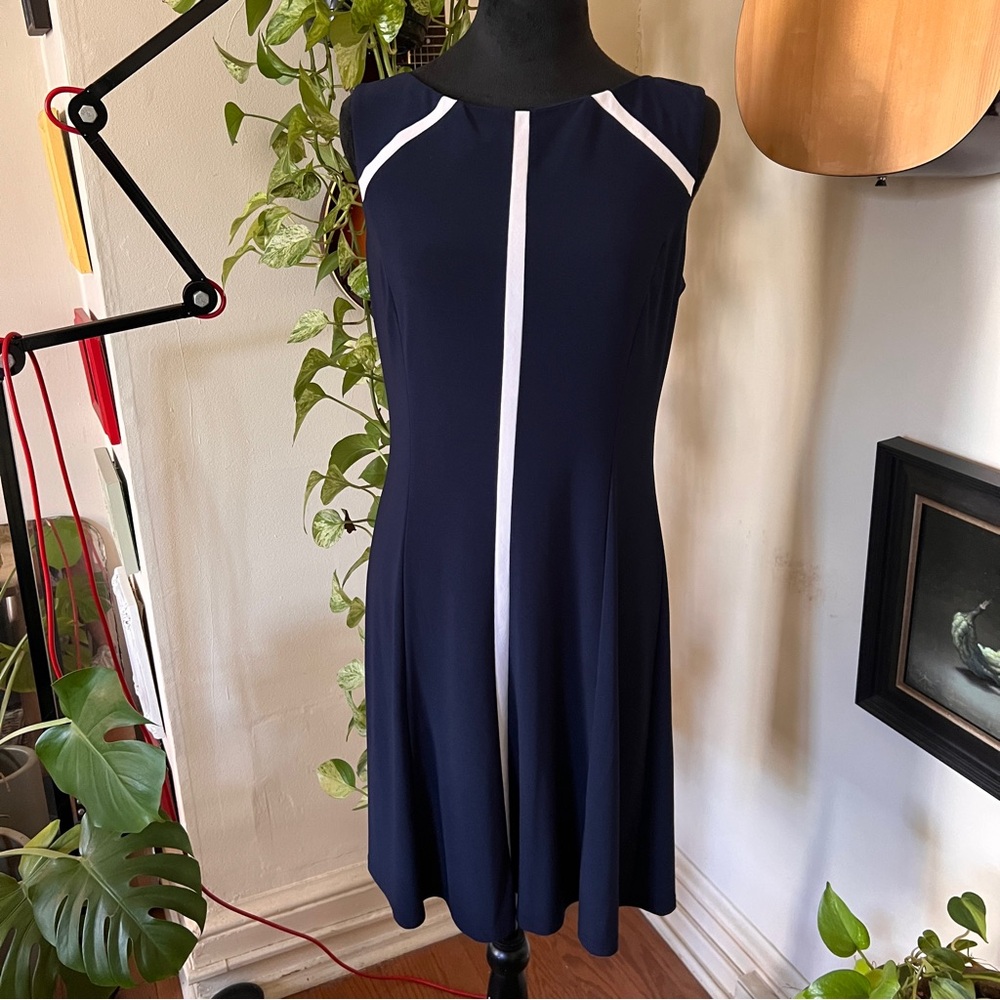 Chaps Navy White A-line Fit And Flare Dress - Size Medium